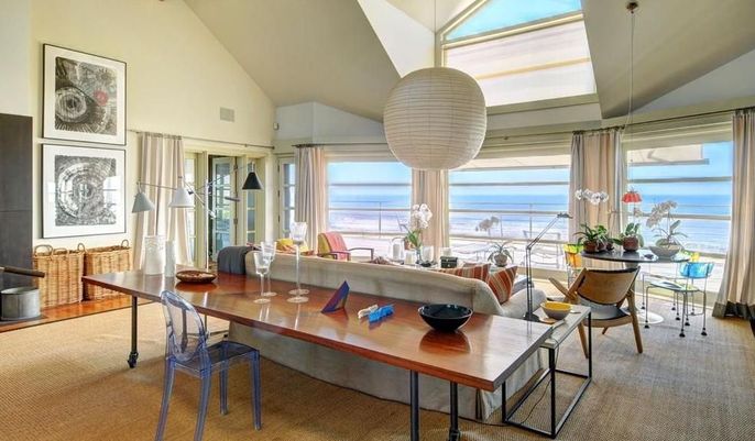 Dining room, Interior, Living room, Water