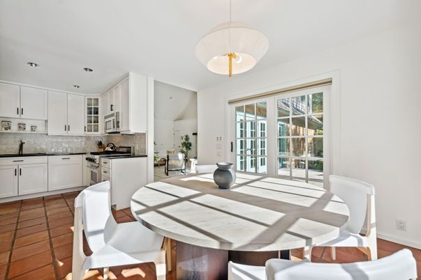 Dining room, Interior, Kitchen, Pendant Lights, Recessed Lighting