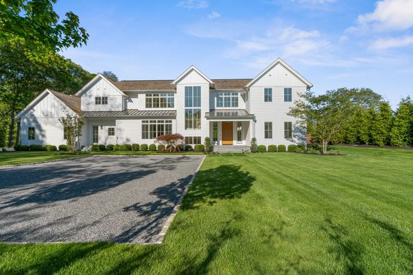 Backyard, Exterior, Facade, Farmhouse