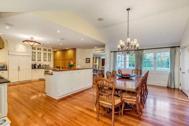 Chandelier, Dining room, Interior, Kitchen, Recessed Lighting, Wood Texture Flooring