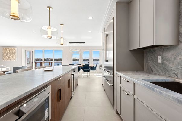 Dining room, Interior, Kitchen, Pendant Lights, Recessed Lighting, Stainless Steel Appliances, Water
