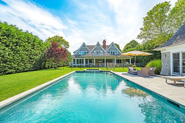 Backyard, Exterior, Pool