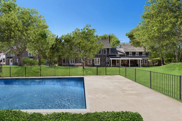 Backyard, Exterior, Pool