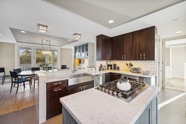 Dining room, Interior, Kitchen, Pendant Lights, Recessed Lighting, Stainless Steel Appliances, Wood Texture Flooring
