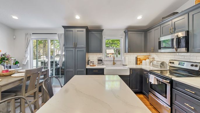 Interior, Kitchen, Recessed Lighting, Wood Texture Flooring