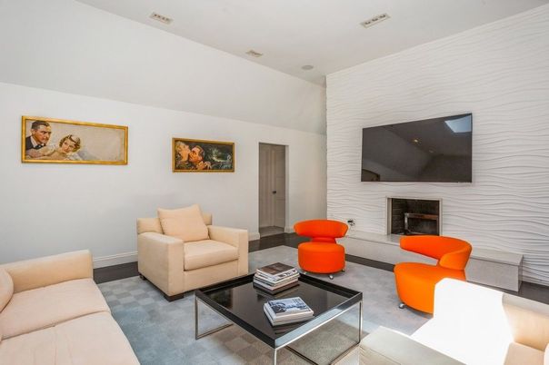 Fireplace, Interior, Living room