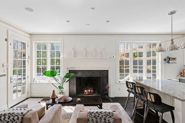 Fireplace, Interior, Living room, Pendant Lights, Recessed Lighting, Wood Texture Flooring