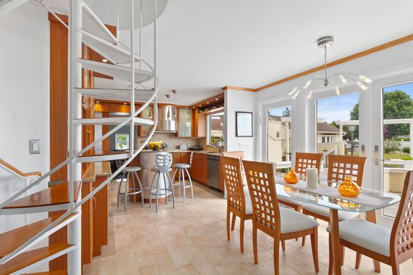 Dining room, Interior, Kitchen, Pendant Lights