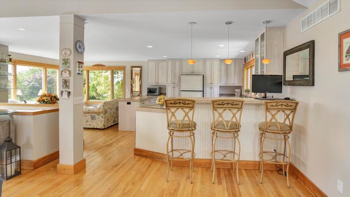 Interior, Kitchen, Pendant Lights, Recessed Lighting, Wood Texture Flooring