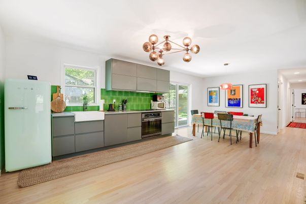 Dining room, Interior, Kitchen, Pendant Lights, Recessed Lighting, Stainless Steel Appliances, Wood Texture Flooring