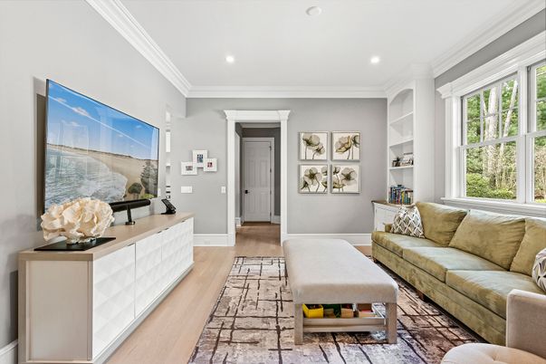 Interior, Living room, Recessed Lighting, Wood Texture Flooring