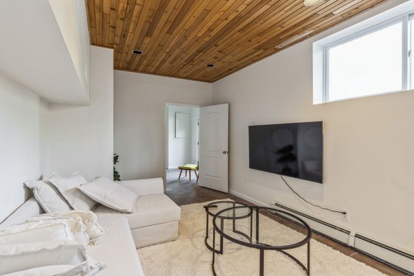 Interior, Living room, Recessed Lighting, Wooden Ceilings