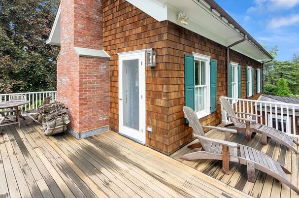 Exterior, Wood Texture Flooring