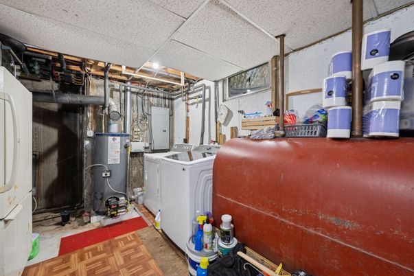 Interior, Washer