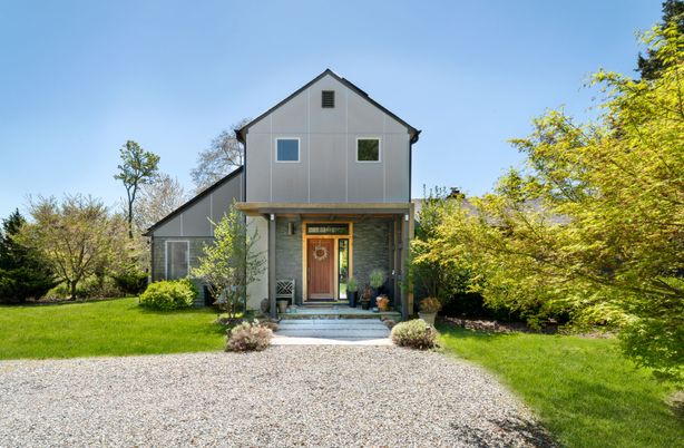 Backyard, Exterior, Facade, Farmhouse