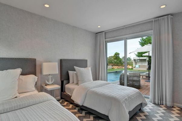 Bedroom, Interior, Recessed Lighting, Water