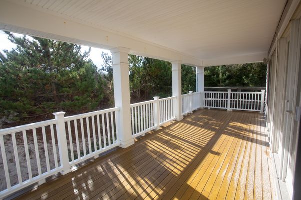 Exterior, Wood Texture Flooring
