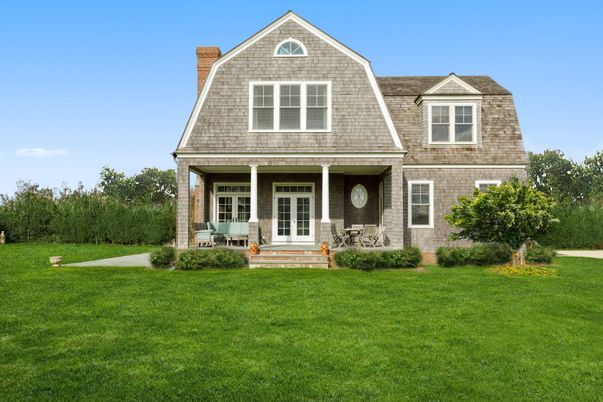 Exterior, Facade, Brick Traditional