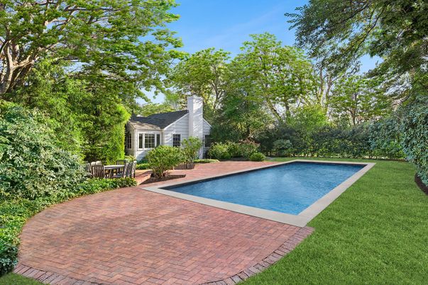 Backyard, Exterior, Pool