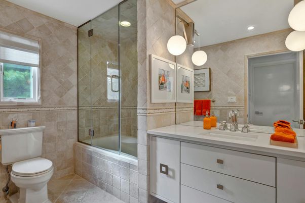 Bathroom, Glass Shower, Interior, Pendant Lights, Recessed Lighting