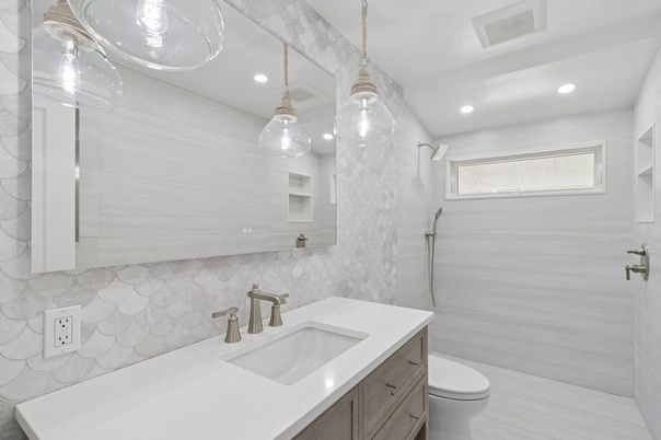 Bathroom, Interior, Pendant Lights, Recessed Lighting