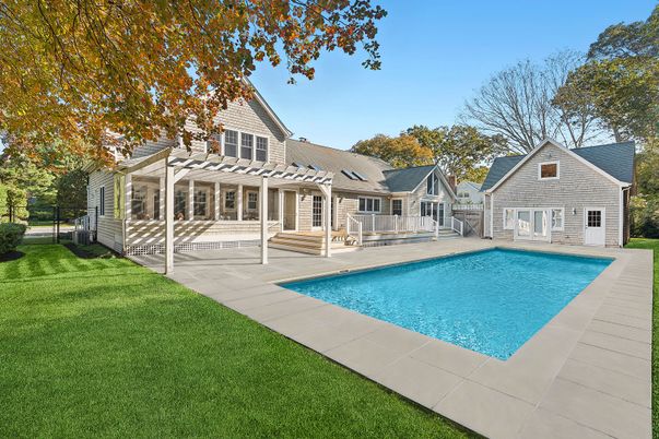 Backyard, Exterior, Pool