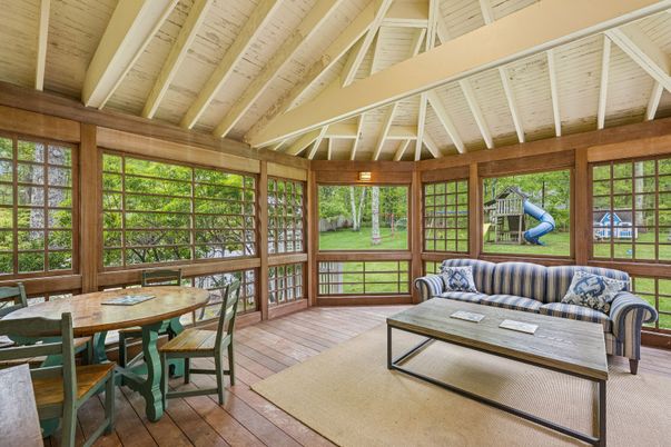 Dining room, Interior, Living room, Sun Room, Wooden Ceilings, Wood Texture Flooring