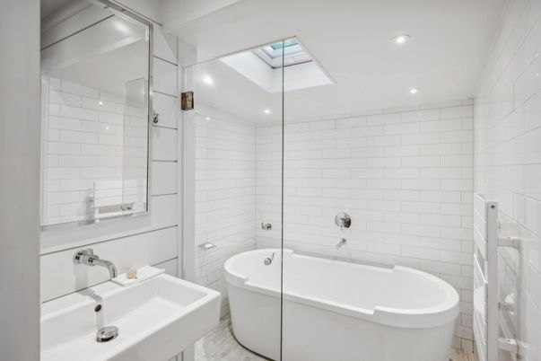 Bathroom, Free Standing Baths, Glass Shower, Interior, Recessed Lighting