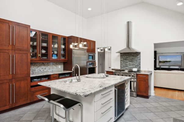 Interior, Kitchen, Pendant Lights, Recessed Lighting, Stainless Steel Appliances
