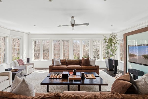 Interior, Living room, Recessed Lighting