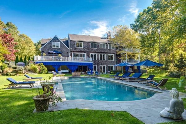 Backyard, Exterior, Pool