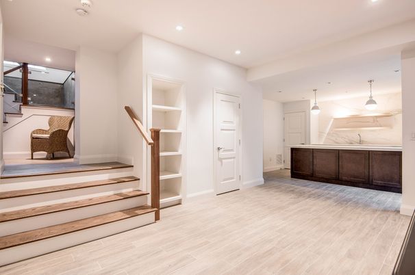Interior, Pendant Lights, Recessed Lighting, Wood Texture Flooring