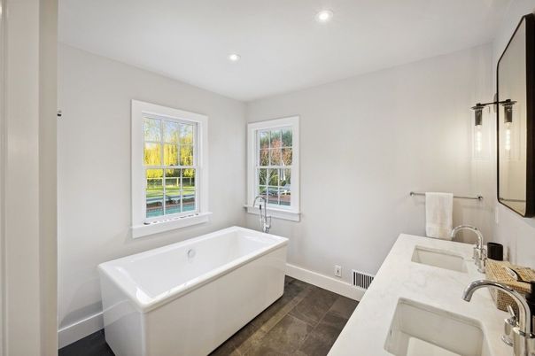 Bathroom, Dual Sink Vanities, Free Standing Baths, Interior, Recessed Lighting