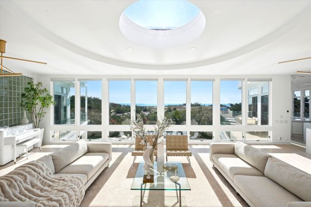Interior, Living room, Piano, Recessed Lighting