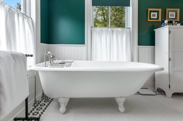 Bathroom, Free Standing Baths, Interior