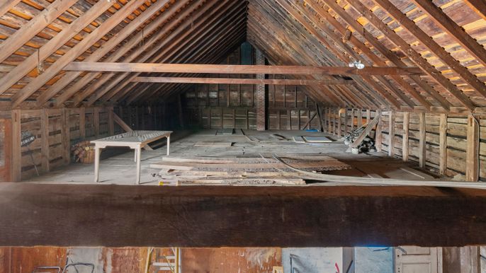 Interior, Wooden Beams