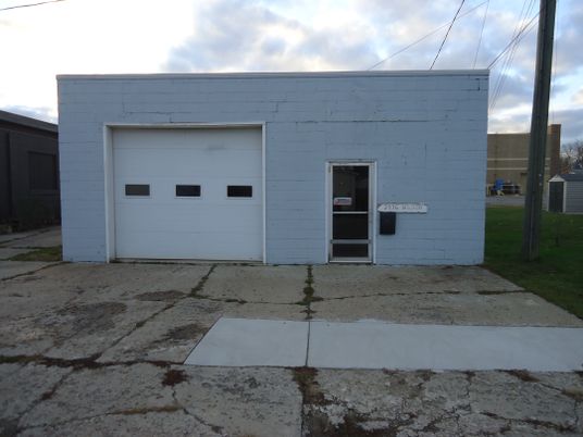 Detached Garage, Exterior
