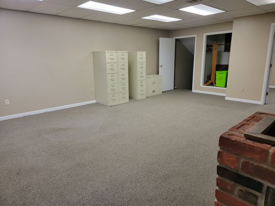Empty room, Interior, Recessed Lighting