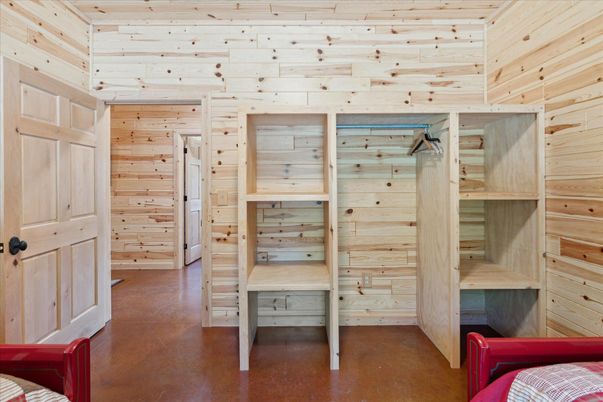 Empty room, Interior, Wooden Walls