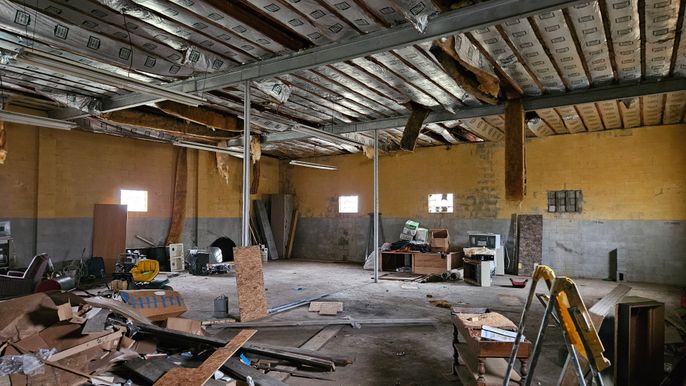 Interior, Wooden Beams