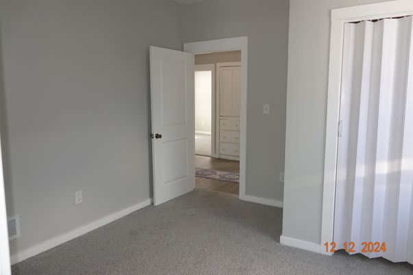 DE Listing image placeholder