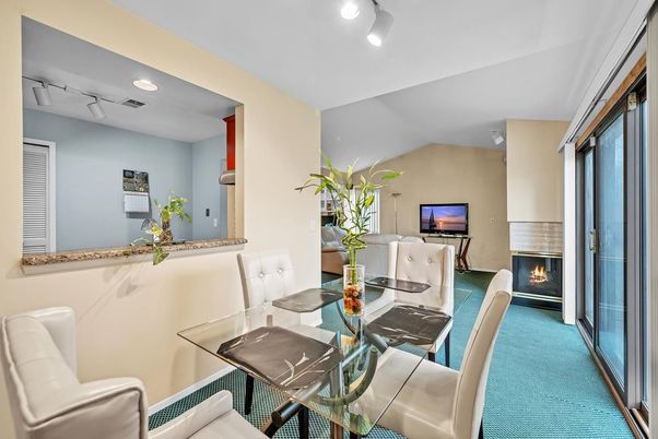 Fireplace, Interior, Living room, Recessed Lighting
