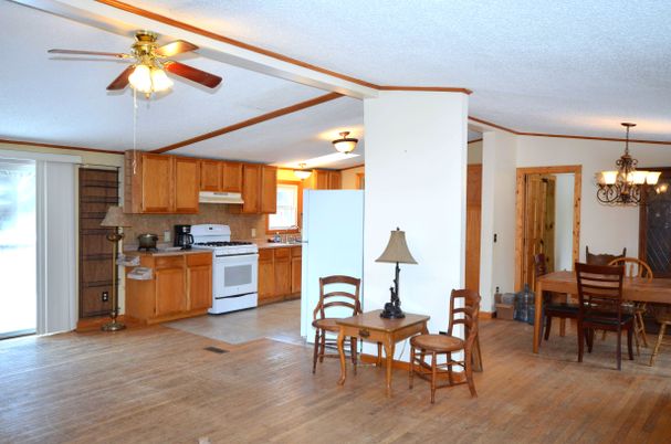 Chandelier, Dining room, Interior, Kitchen, Wood Texture Flooring