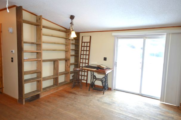 Home Office, Interior, Pendant Lights, Wood Texture Flooring