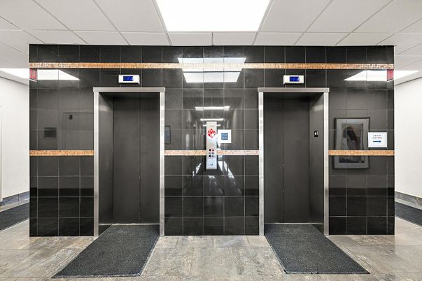 Elevator, Interior