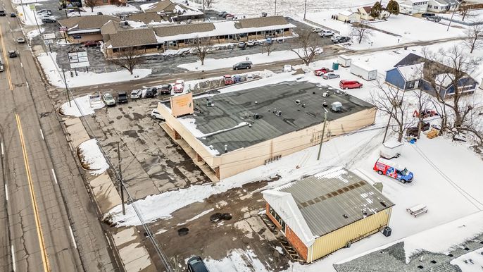 Exterior, Drone