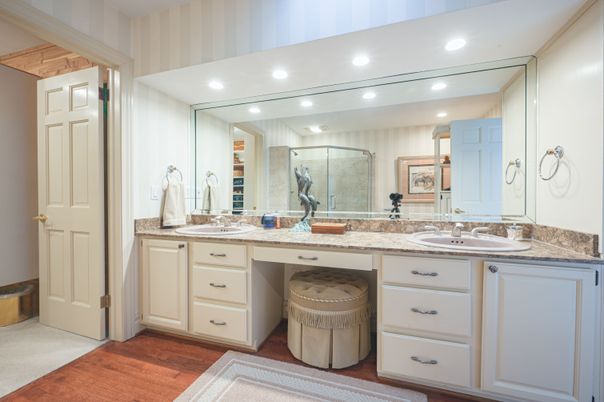 Bathroom, Dual Sink Vanities, Interior, Recessed Lighting, Wood Texture Flooring
