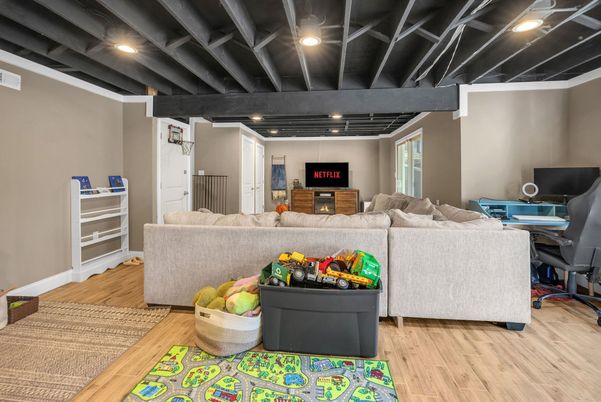 Interior, Living room, Recessed Lighting, Wood Texture Flooring