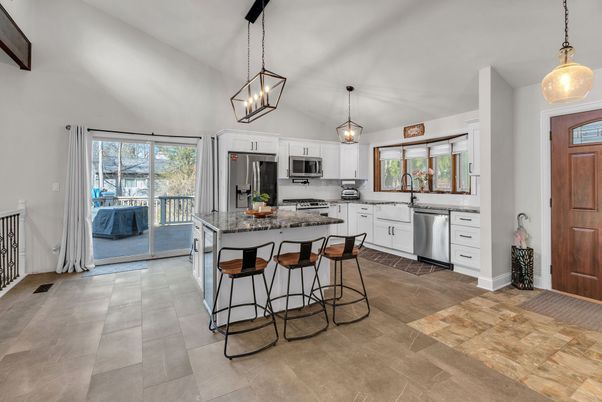 Interior, Kitchen, Pendant Lights, Stainless Steel Appliances