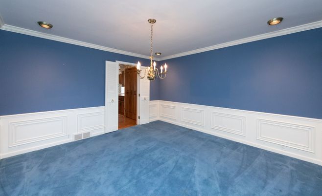 Chandelier, Empty room, Interior